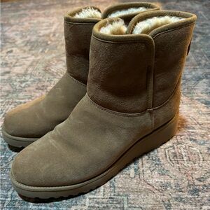 Ugg Kristen boots